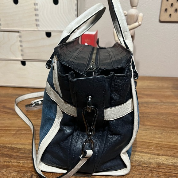 Coach Denim Swagger with black and white leather - Picture 6 of 11